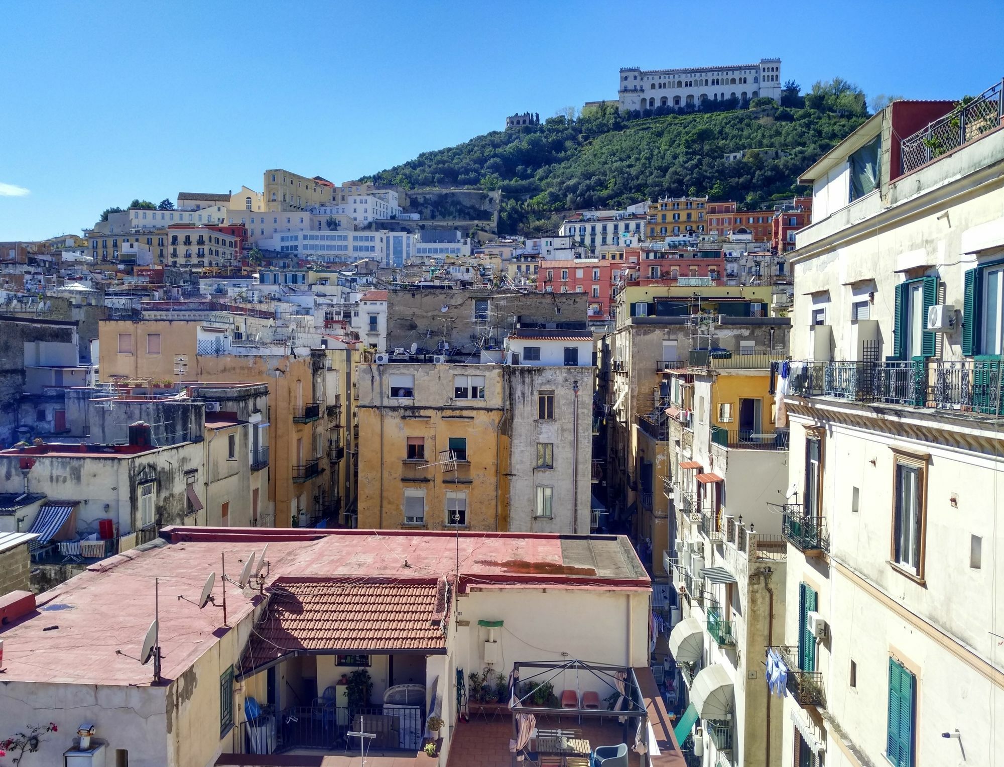 Hotel Sui Tetti Di Napoli Zewnętrze zdjęcie